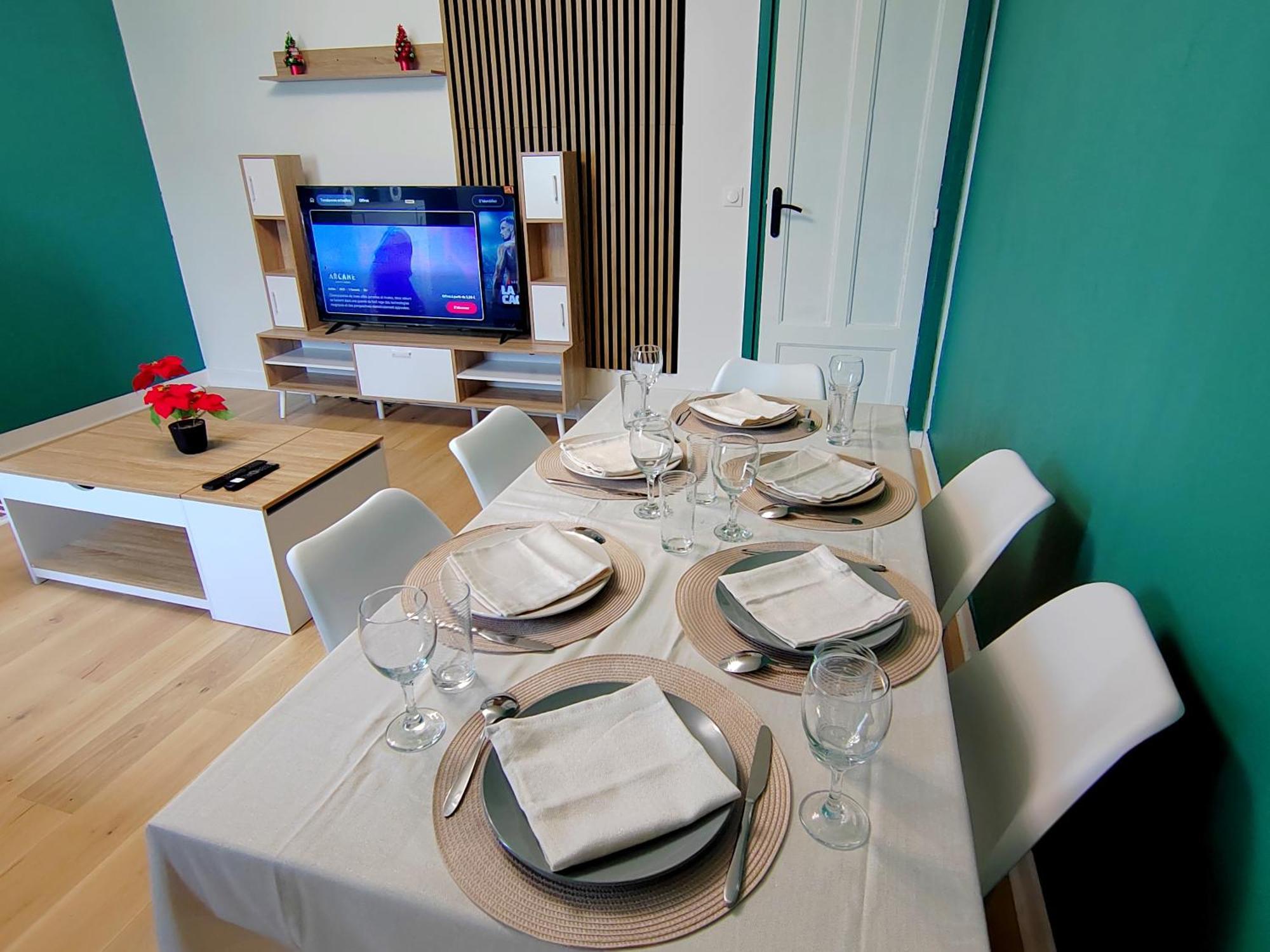 En Centre - 5 Min De La Gare - 62 M2 - 1 A 6 Pers * Creil
